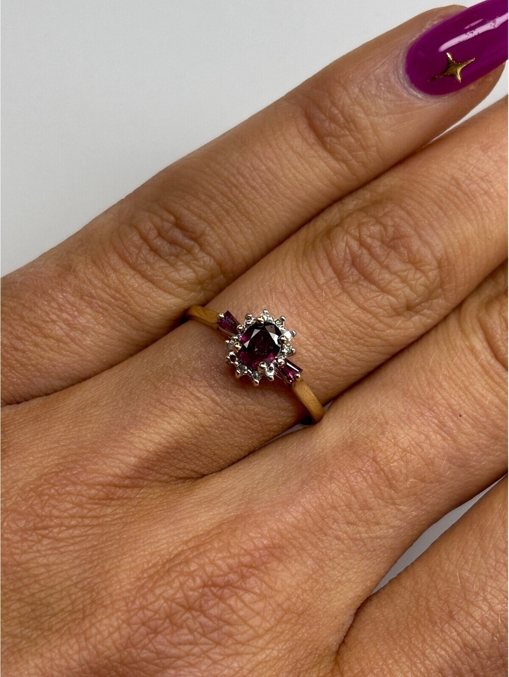 10k Yellow Gold Ruby Ring